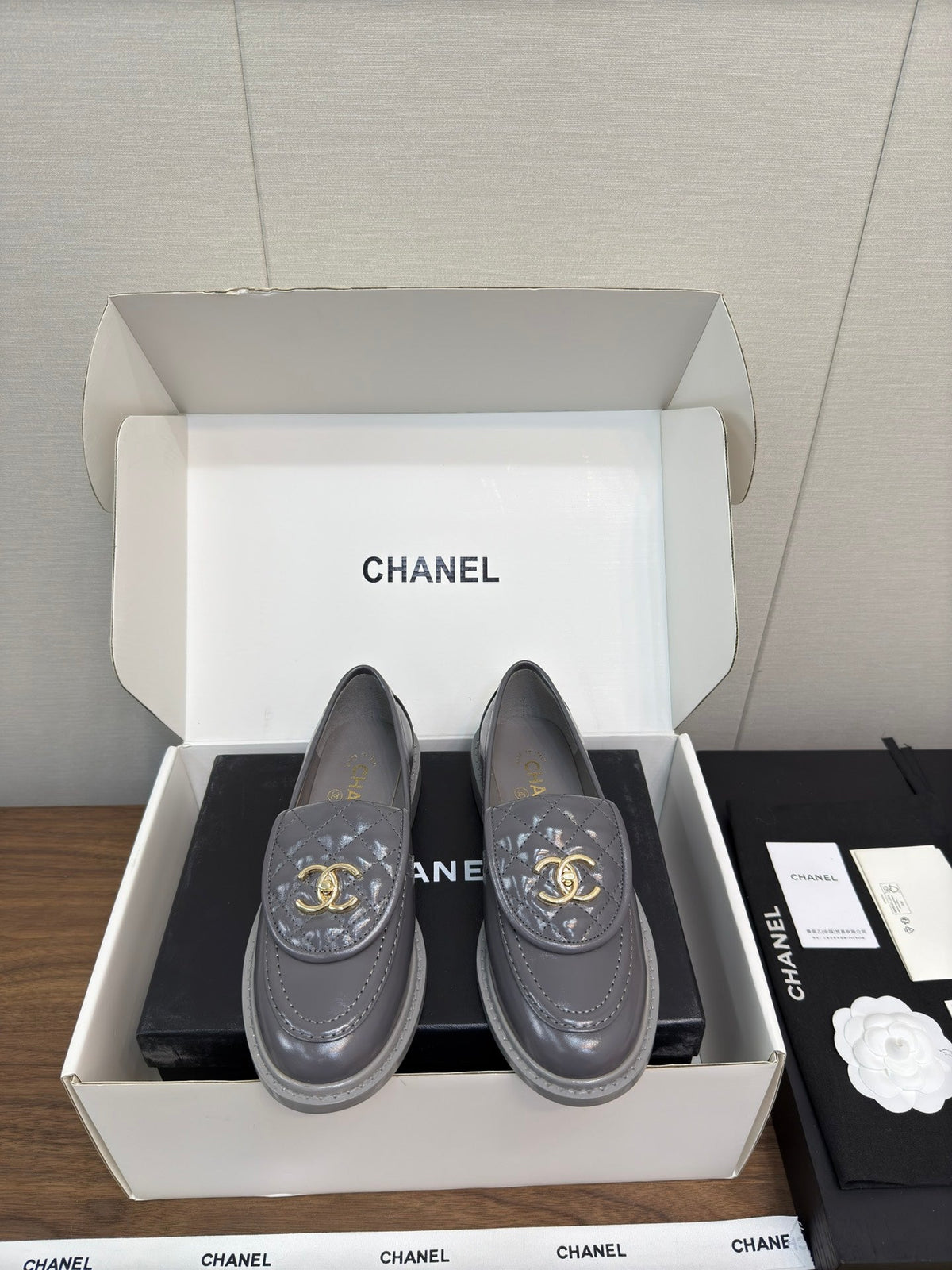 CHANEL MOASIN 2.5 CM IN MOUSE GRAY PREMIUM LAMBSKIN