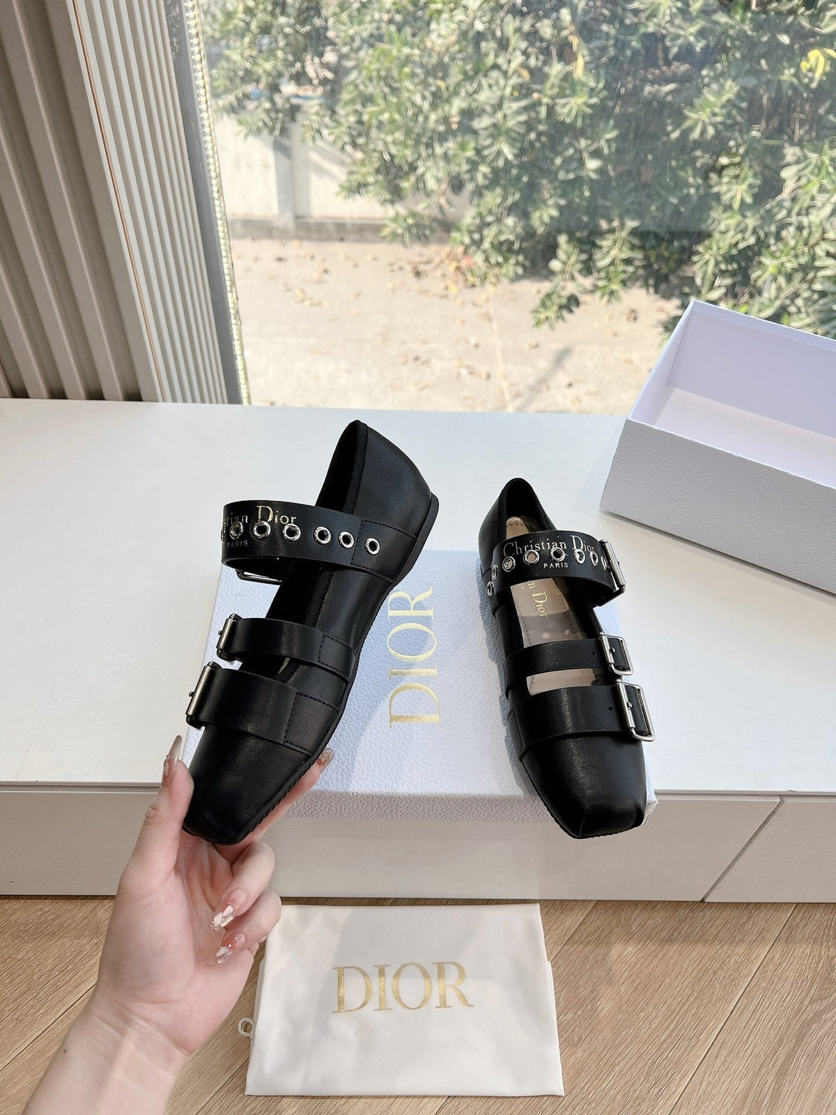DIOR PUNK BALLET FLAT IN BLACK SUPPLE CALFSKIN