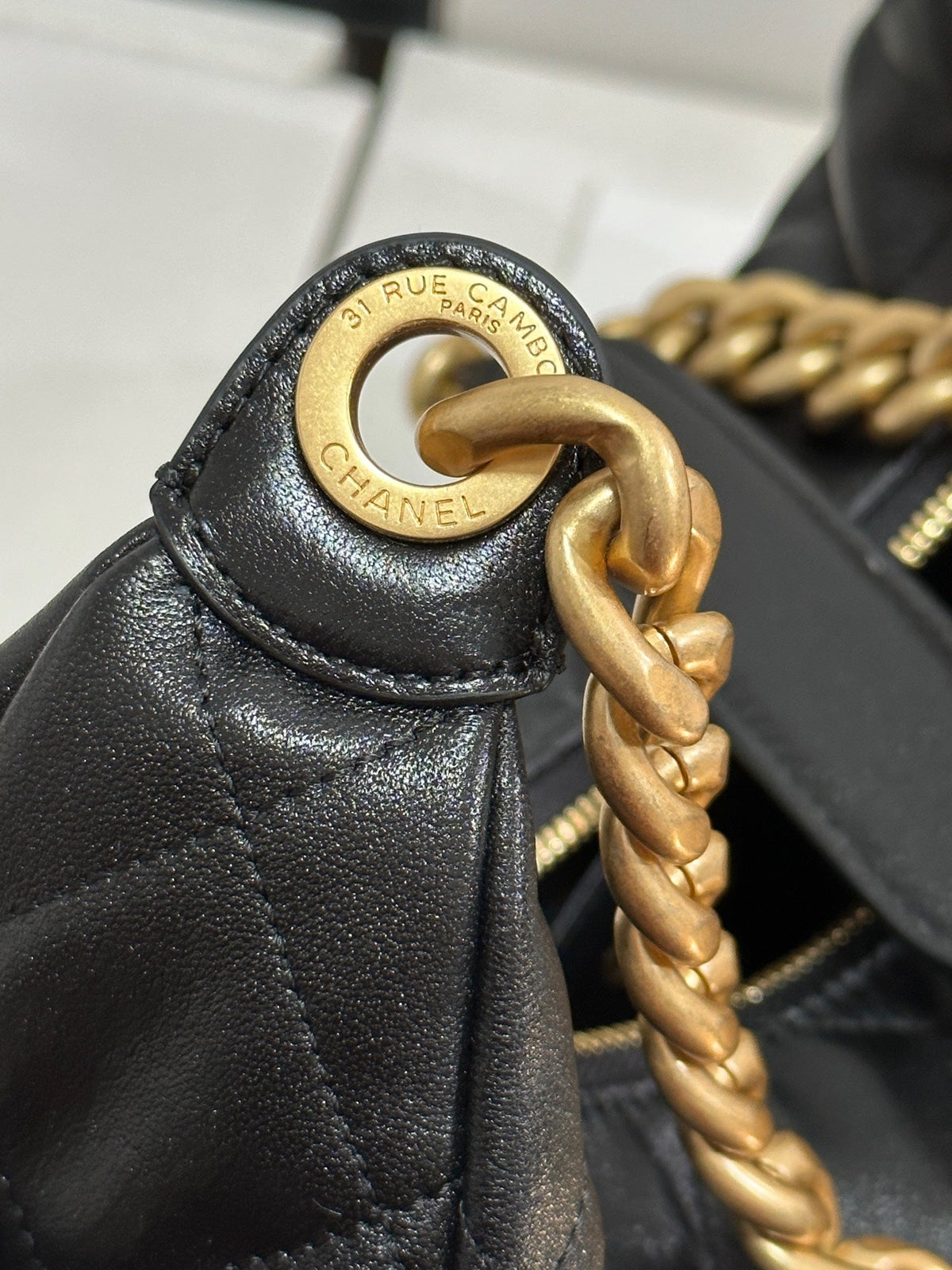 CHANEL QUILTED HOBO CARGO BAG 31 IN BLACK CALFSKIN GOLD CHAIN