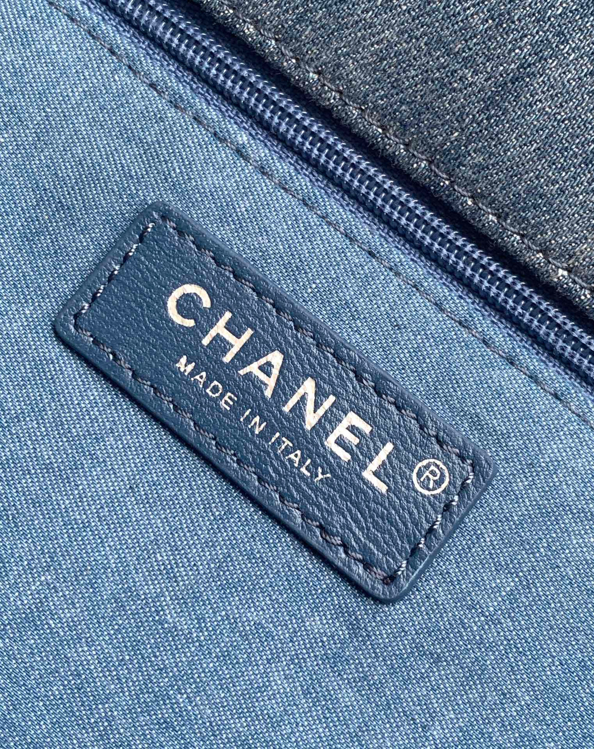 CHANEL MINI 25 CLASSIC BAG IN BLUE COBALT DENIM